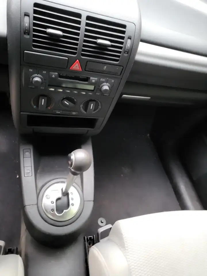 Audi A2 1.2 TDI 3l D4 Automatik tüv 6/27, foto 3