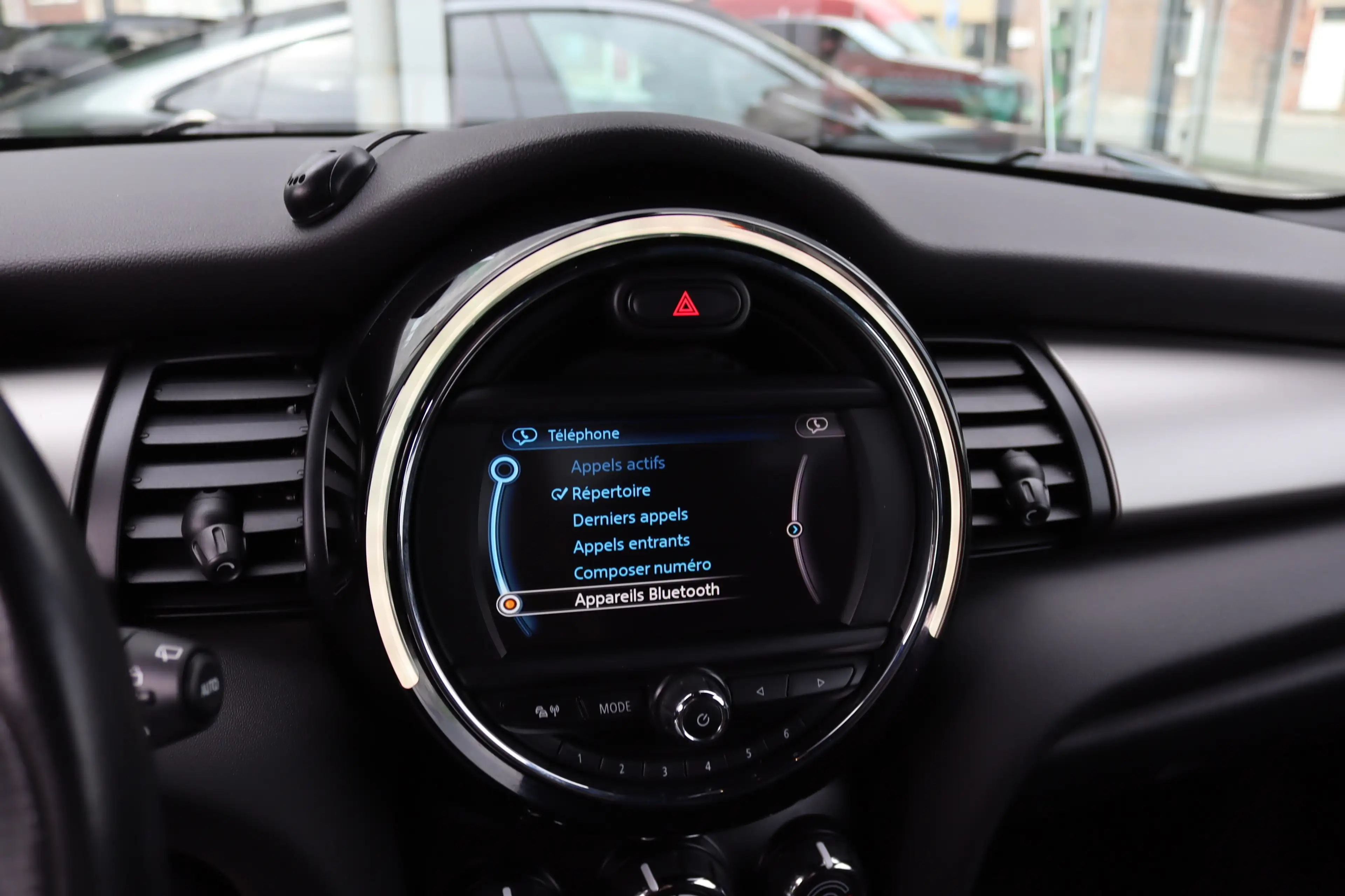 MINI Cooper D JWC 116CV CARPLAY GPS XENON AMBIANCE FULL EURO 6b — photo 14