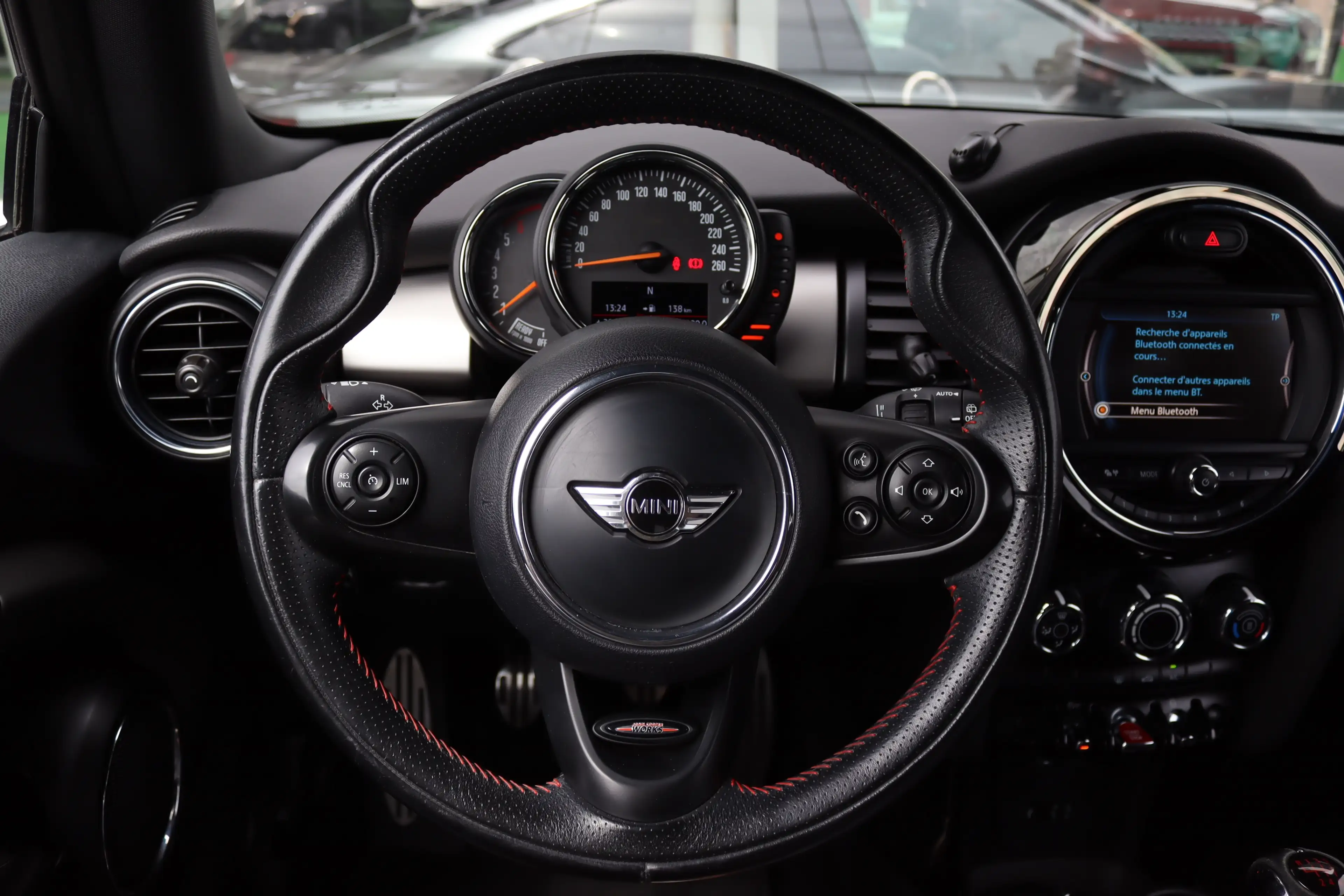 MINI Cooper D JWC 116CV CARPLAY GPS XENON AMBIANCE FULL EURO 6b — photo 15