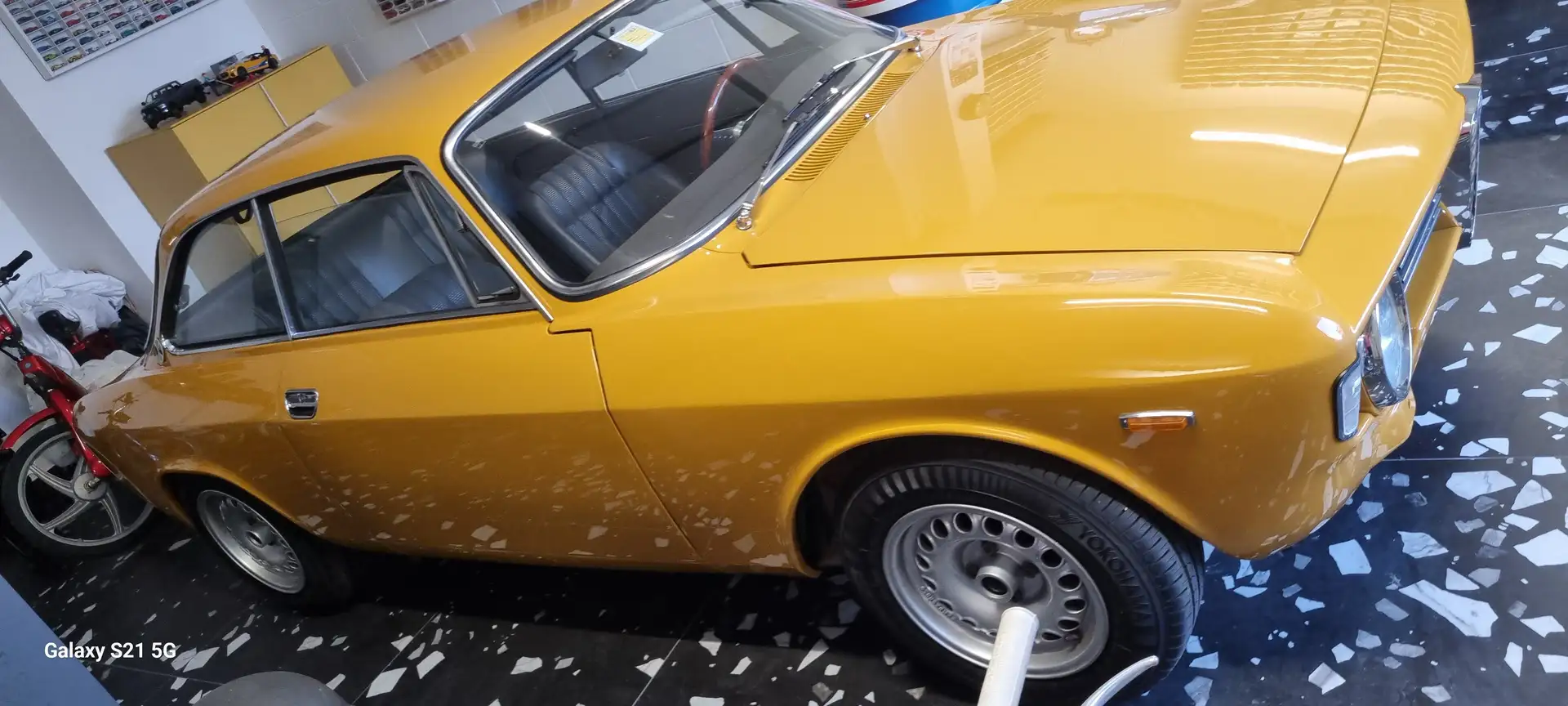 Alfa Romeo GT GT 1.6 Giallo - 2