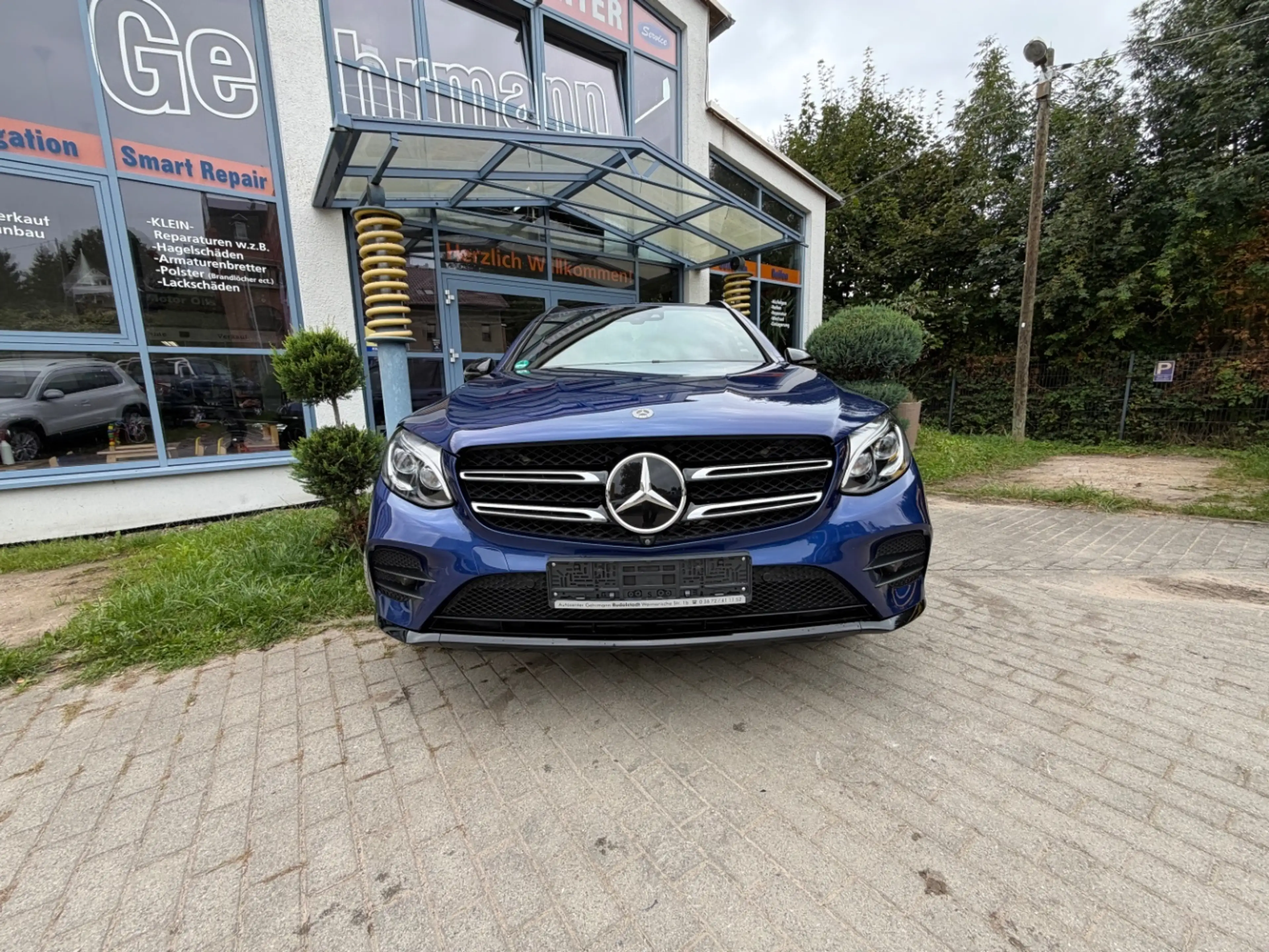 Mercedes-Benz GLC 250 4 Matic AMG Line AHK 360° Burmester — photo 8