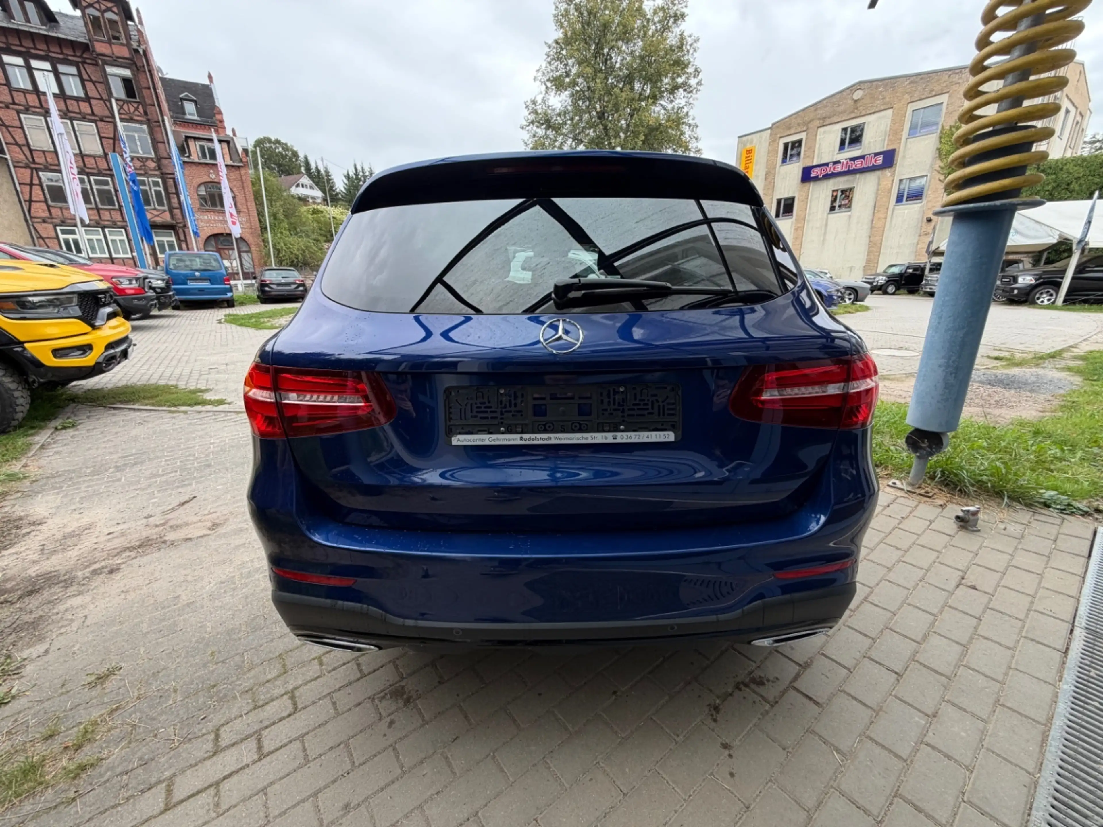 Mercedes-Benz GLC 250 4 Matic AMG Line AHK 360° Burmester — photo 4
