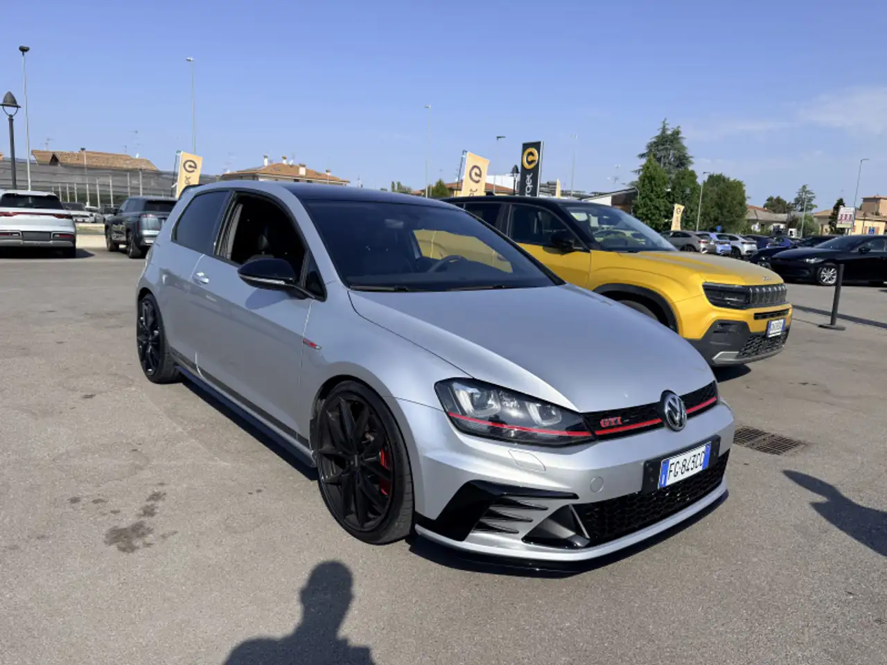 Volkswagen Golf GTI