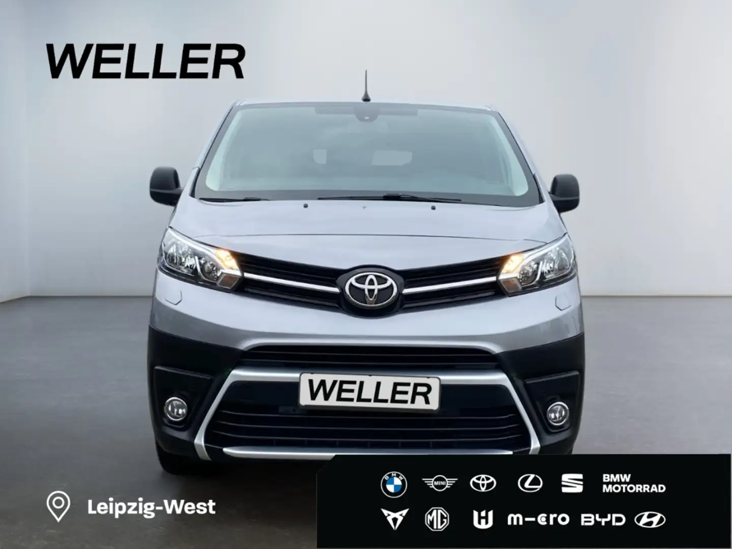 Toyota Proace 2,0l-D-4D L2 Meister *Kamera*Navi*PDC*BT* Silber - 2