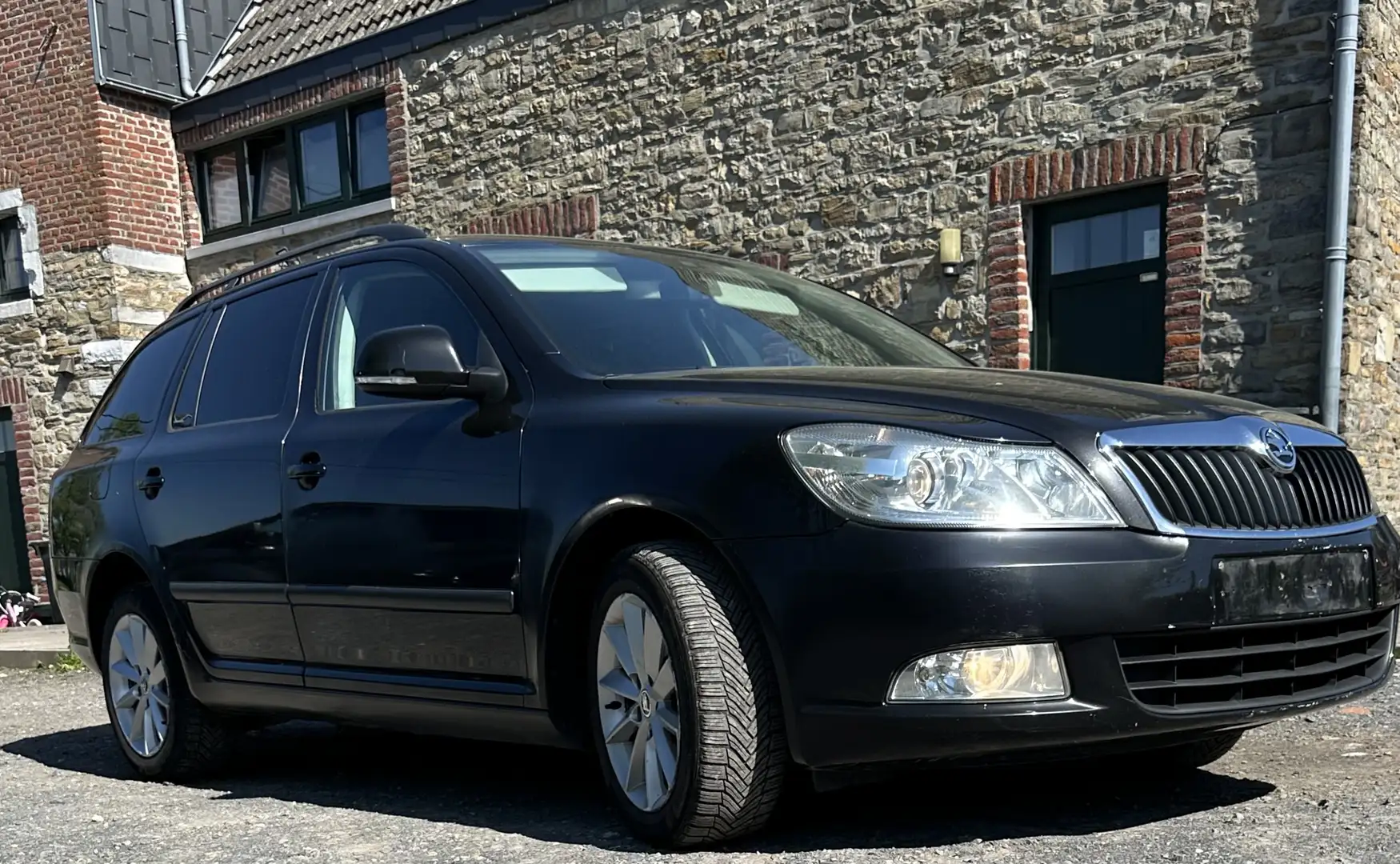 Skoda Octavia SW 1.6 CR TDi GTec Allure DPF - 2
