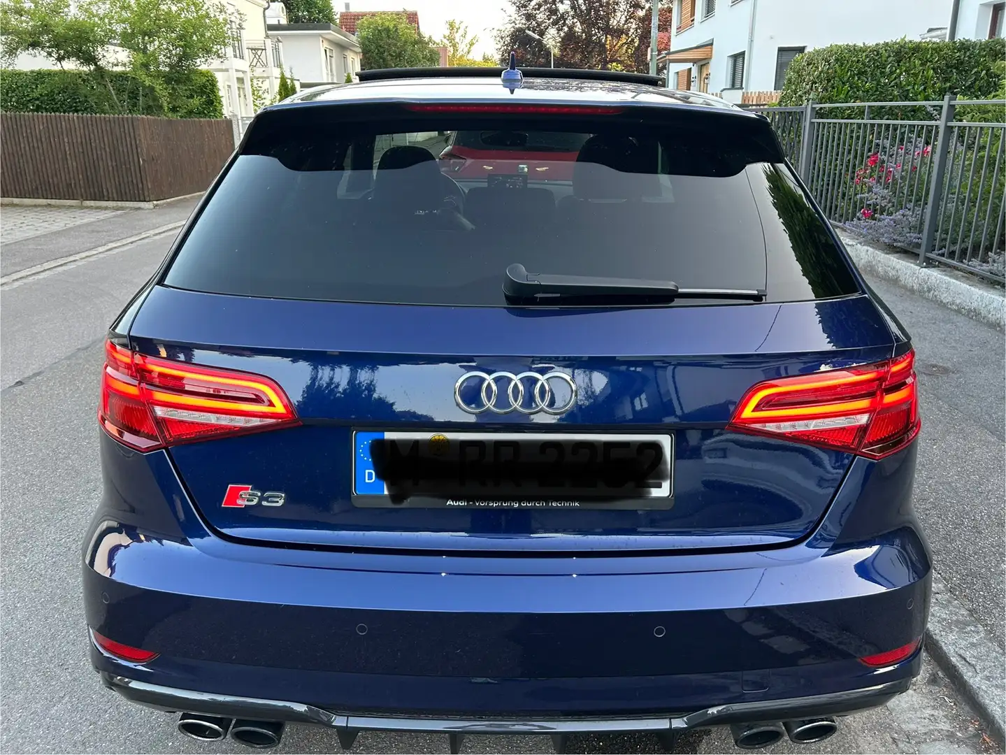 Audi S3 Sportback S tronic, PANO, 19 Zoll, LED Blu/Azzurro - 1