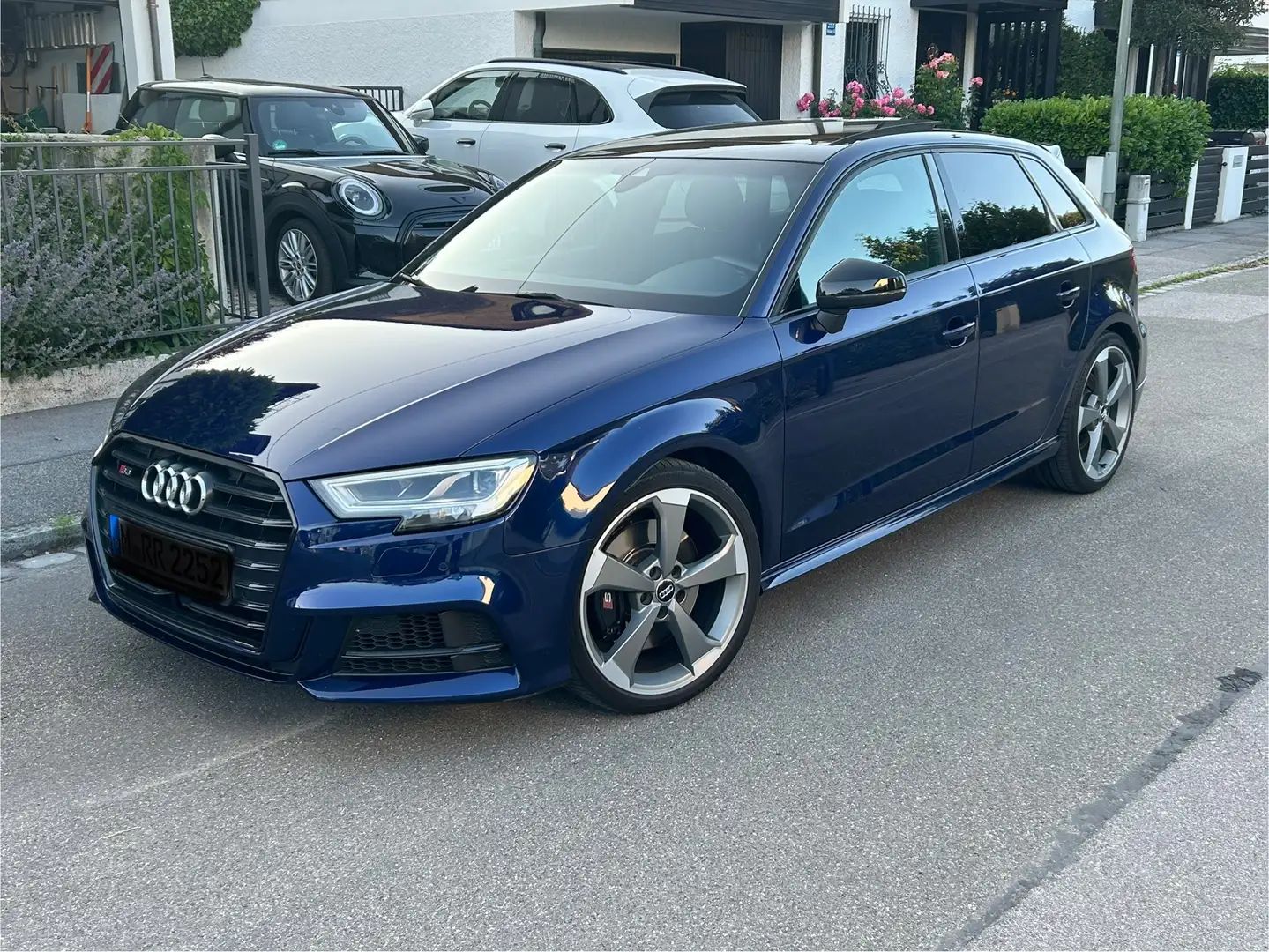 Audi S3 Sportback S tronic, PANO, 19 Zoll, LED Blu/Azzurro - 2