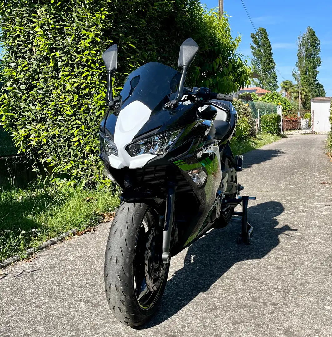 Kawasaki Ninja 650 Negro - 1