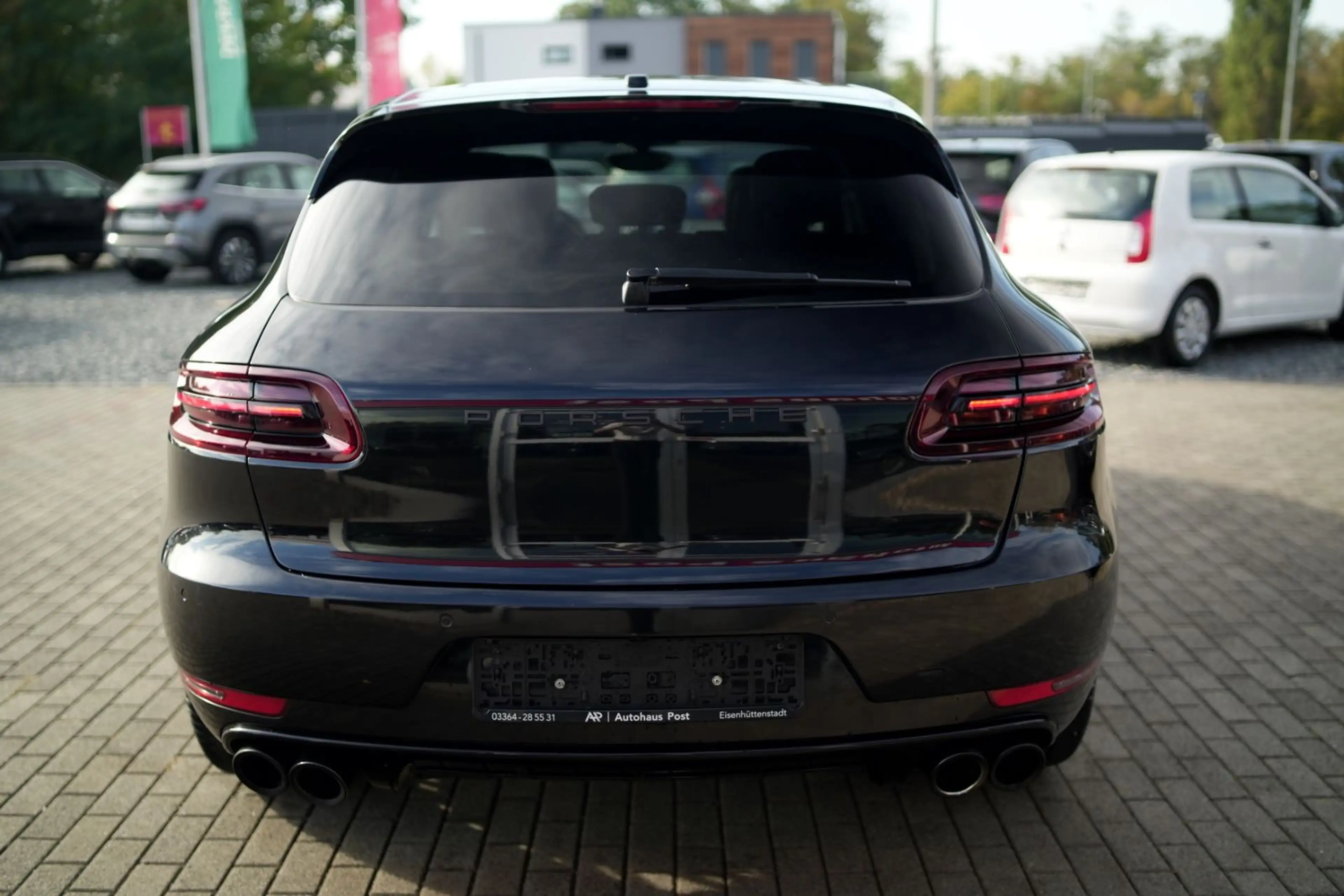 Porsche Macan S 21" SportChrono Sitzlüftung Pano Kamera — photo 6