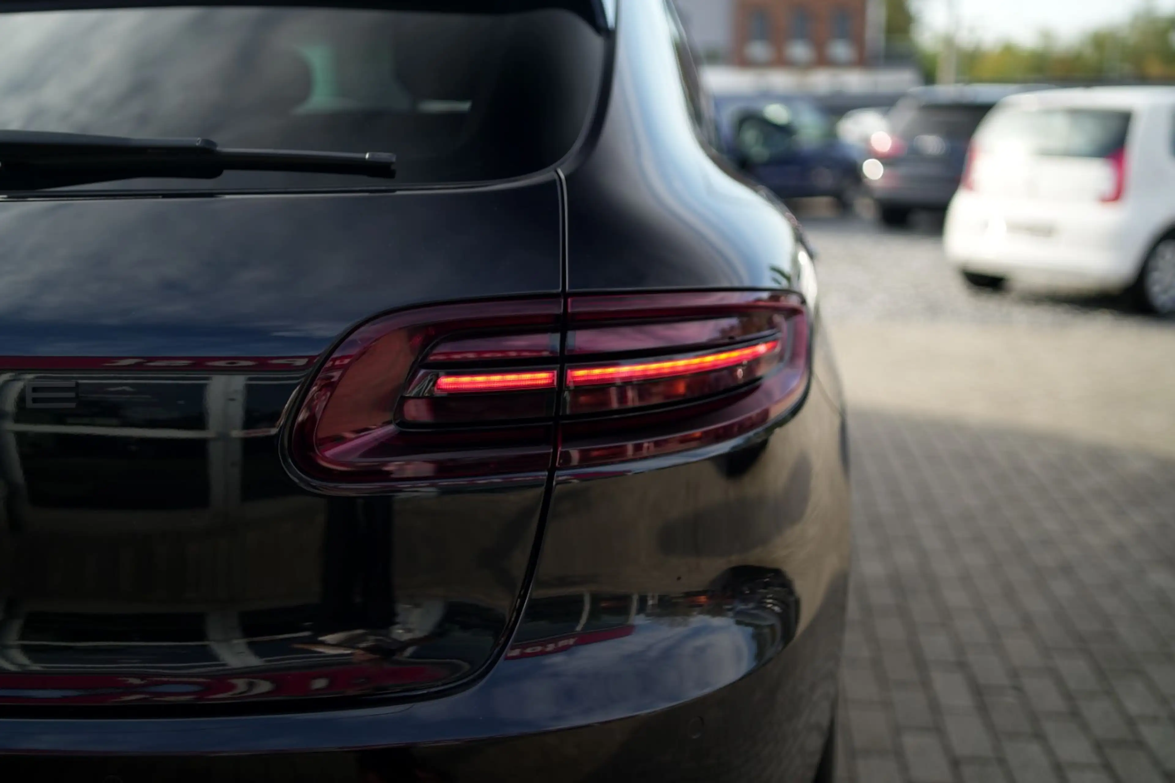 Porsche Macan S 21" SportChrono Sitzlüftung Pano Kamera — photo 5