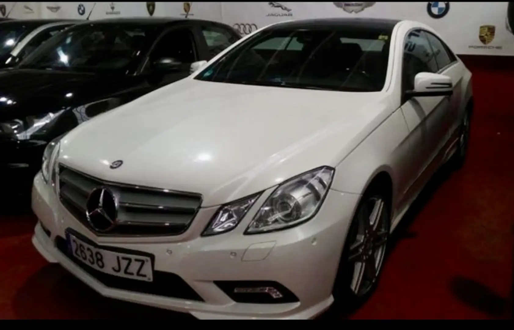 Mercedes-Benz E 250 Coupé CGI BE 7G Plus (9.75) Blanco - 1