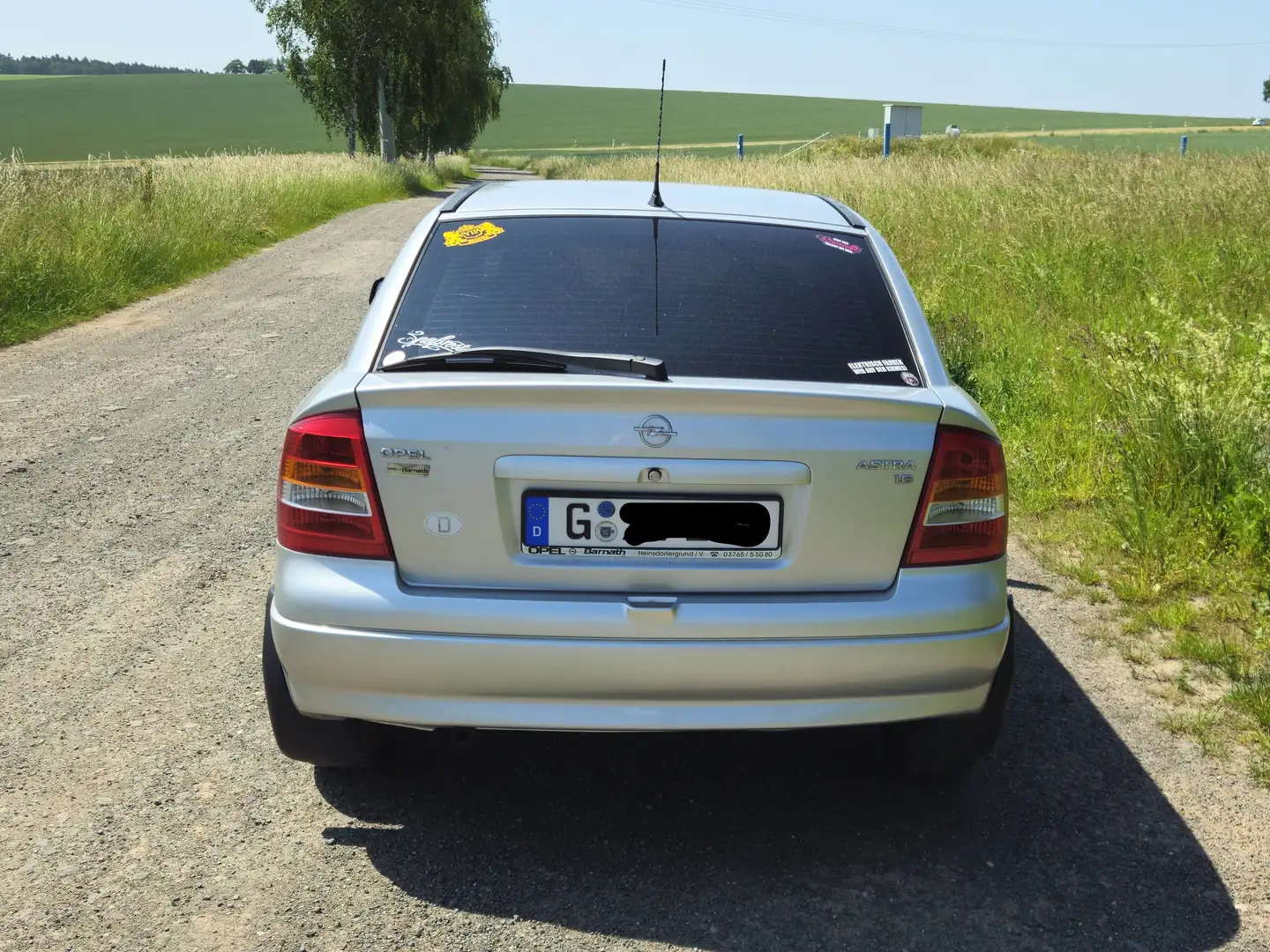 Opel Astra Astra 1.6 Elegance Silber - 2