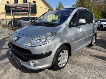 Premium*STANDHEIZUNG*PDC*AUTOMATIK*