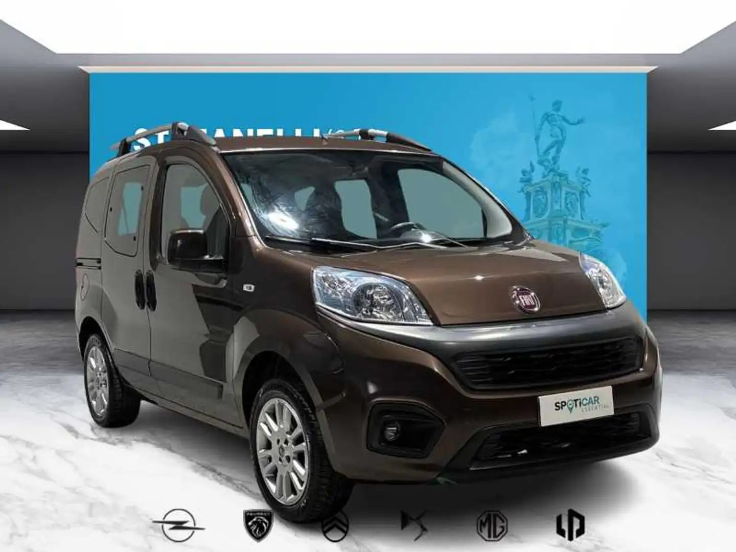 Fiat Qubo - Qubo 1.4 8v natural power Lounge 70cv my19 Marrón - 1