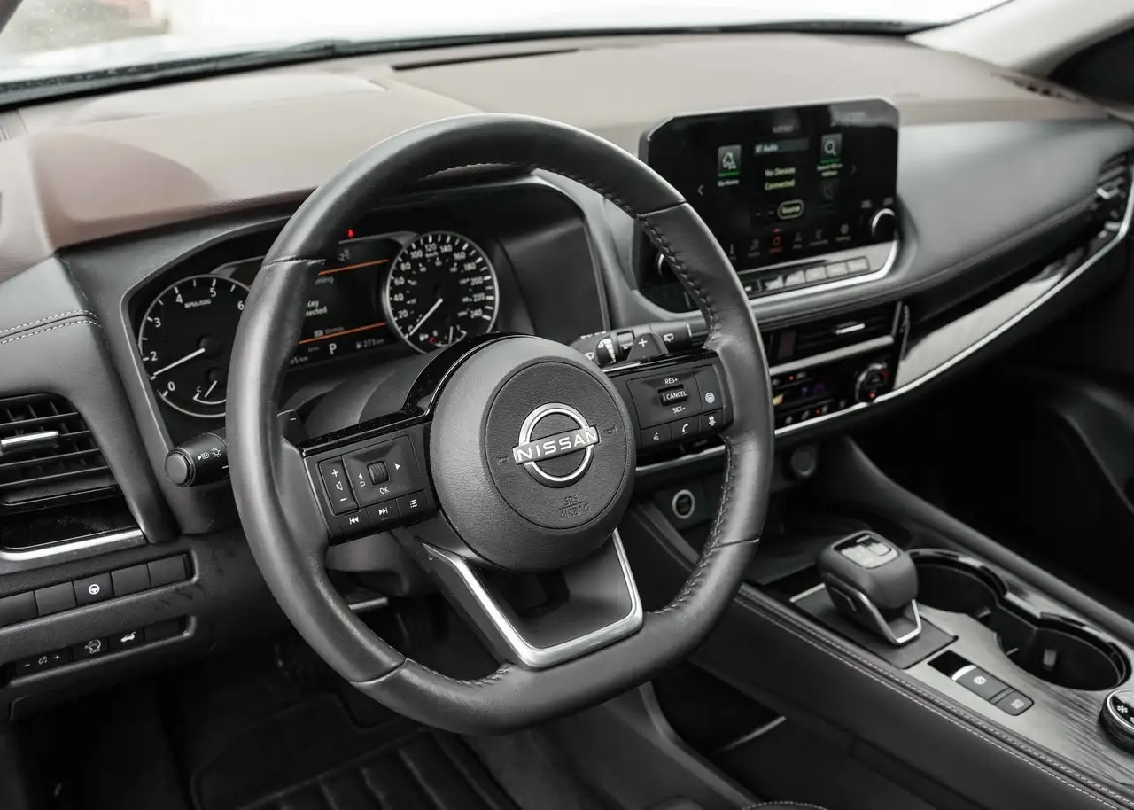 Nissan Rogue снимка Nissan Rogue