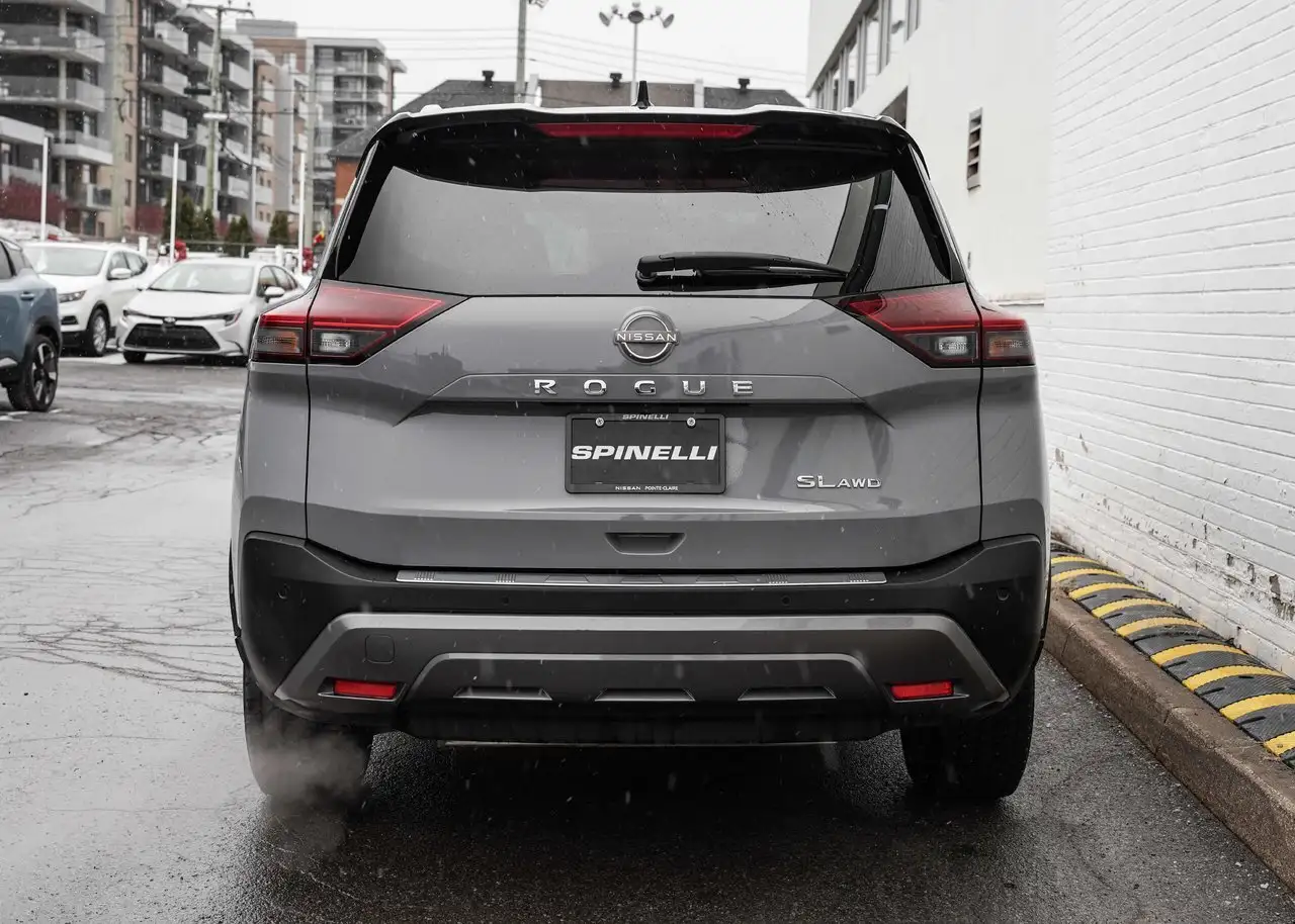 Nissan Rogue снимка Nissan Rogue