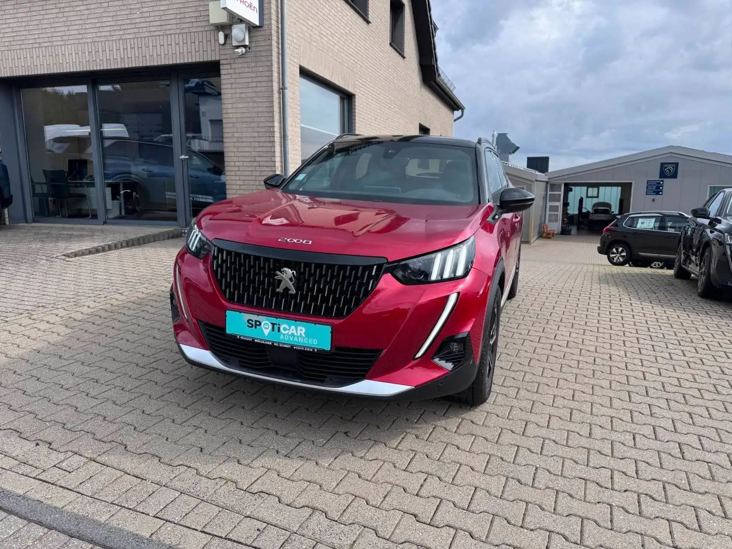 Peugeot 2008 GT BLHDI 130EAT Rosso - 1