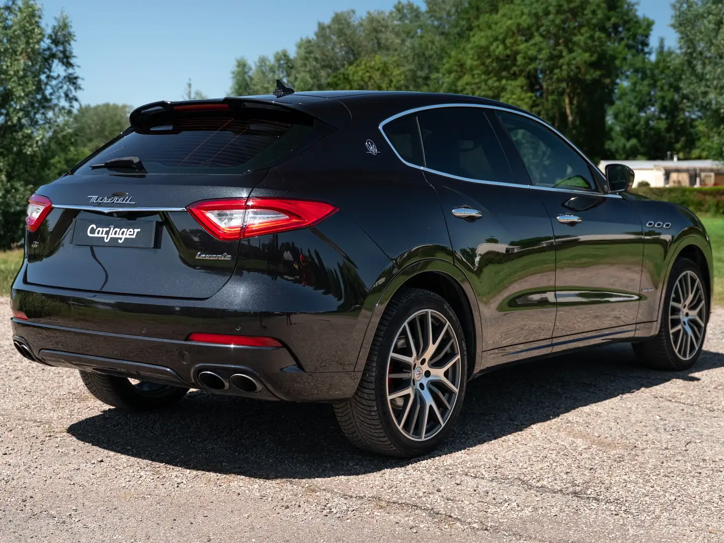 Maserati Levante Q4 Gransport Noir - 2