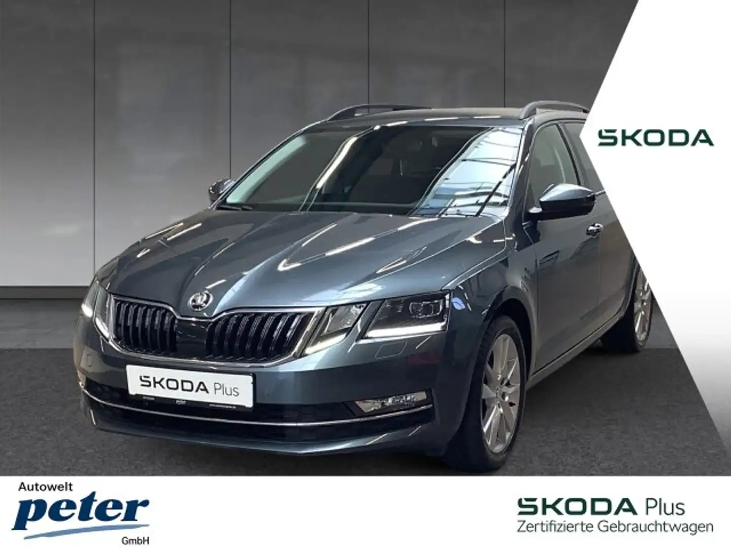 Skoda Octavia OCTAVIA COMBI TDI DSG STYLE *LED*SITZH.*NSW*PDC* Gris - 1