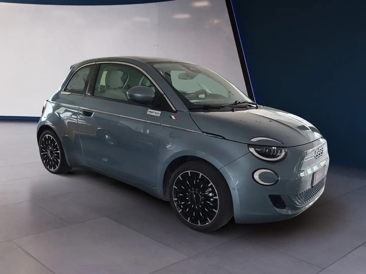 Fiat 500e La Prima 42 KW Modrá - 1