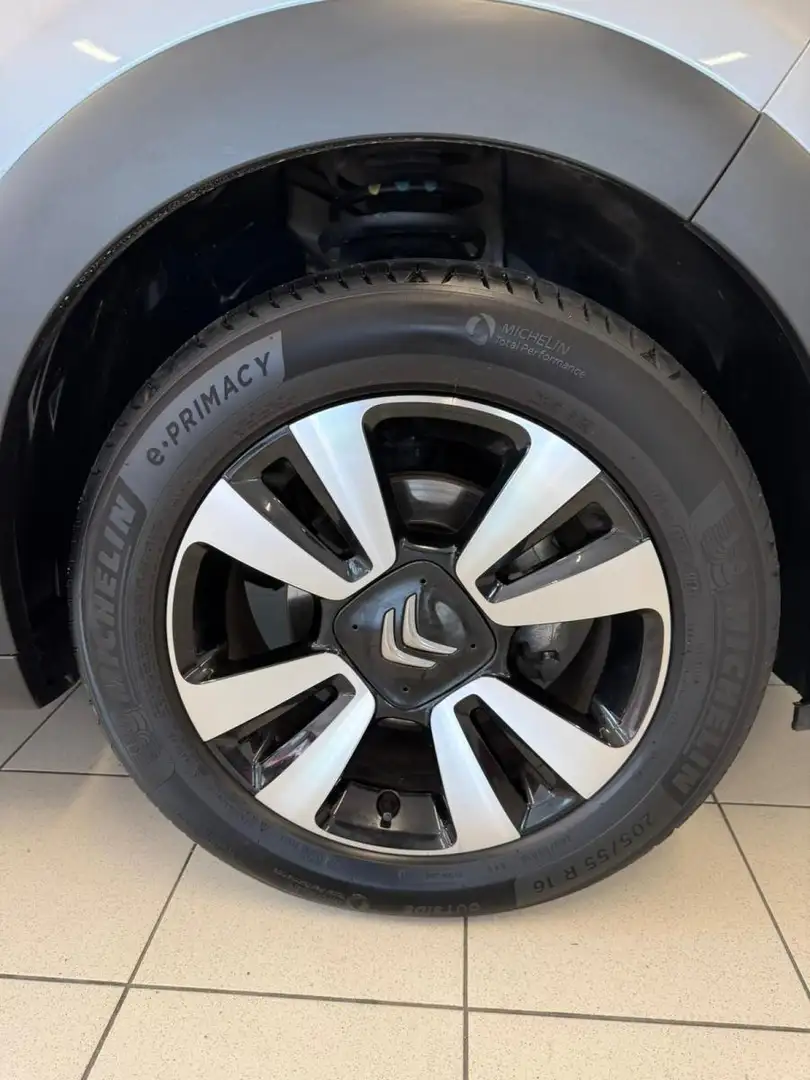 Citroen C3 PureTech 110 S&S EAT6 Shine Grigio - 2