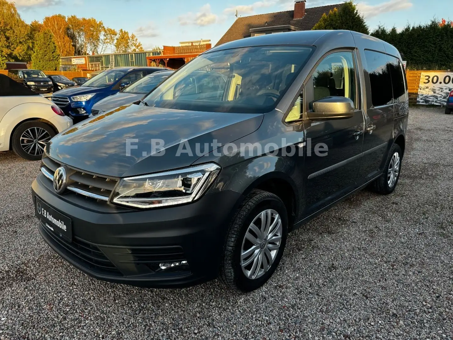 Volkswagen Caddy /AUTOMATIK/SHZ/RFK/UVM.. Grau - 2