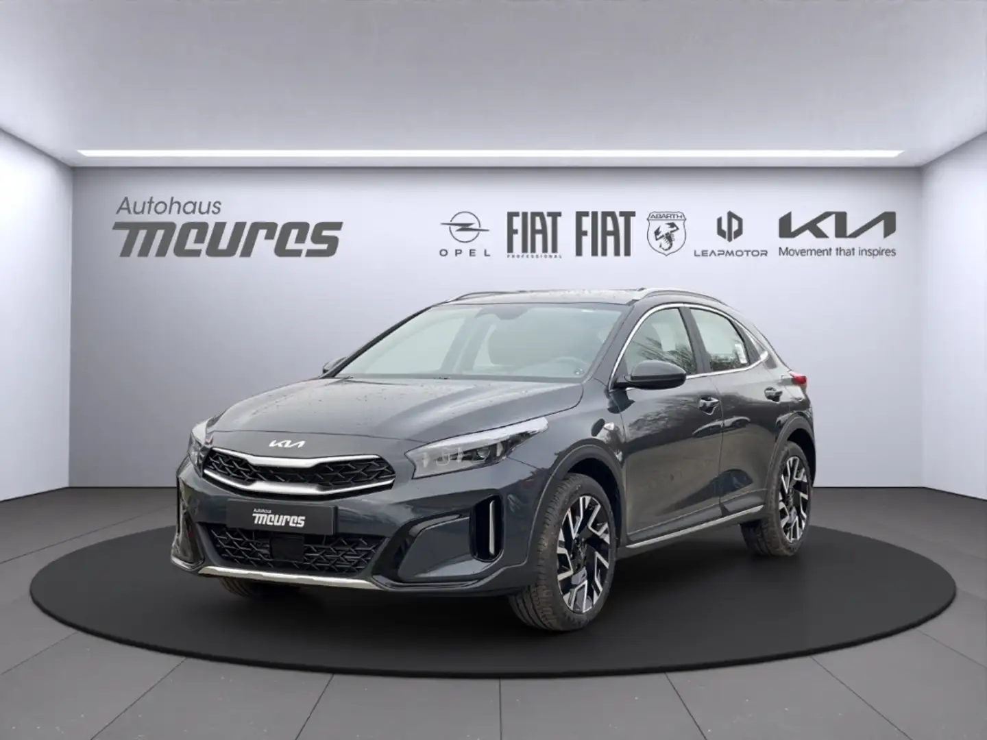Kia XCeed Vision 1.5 T-GDI DCT KLIMAAUTOMATIK Navi Rückfahrk Grau - 1