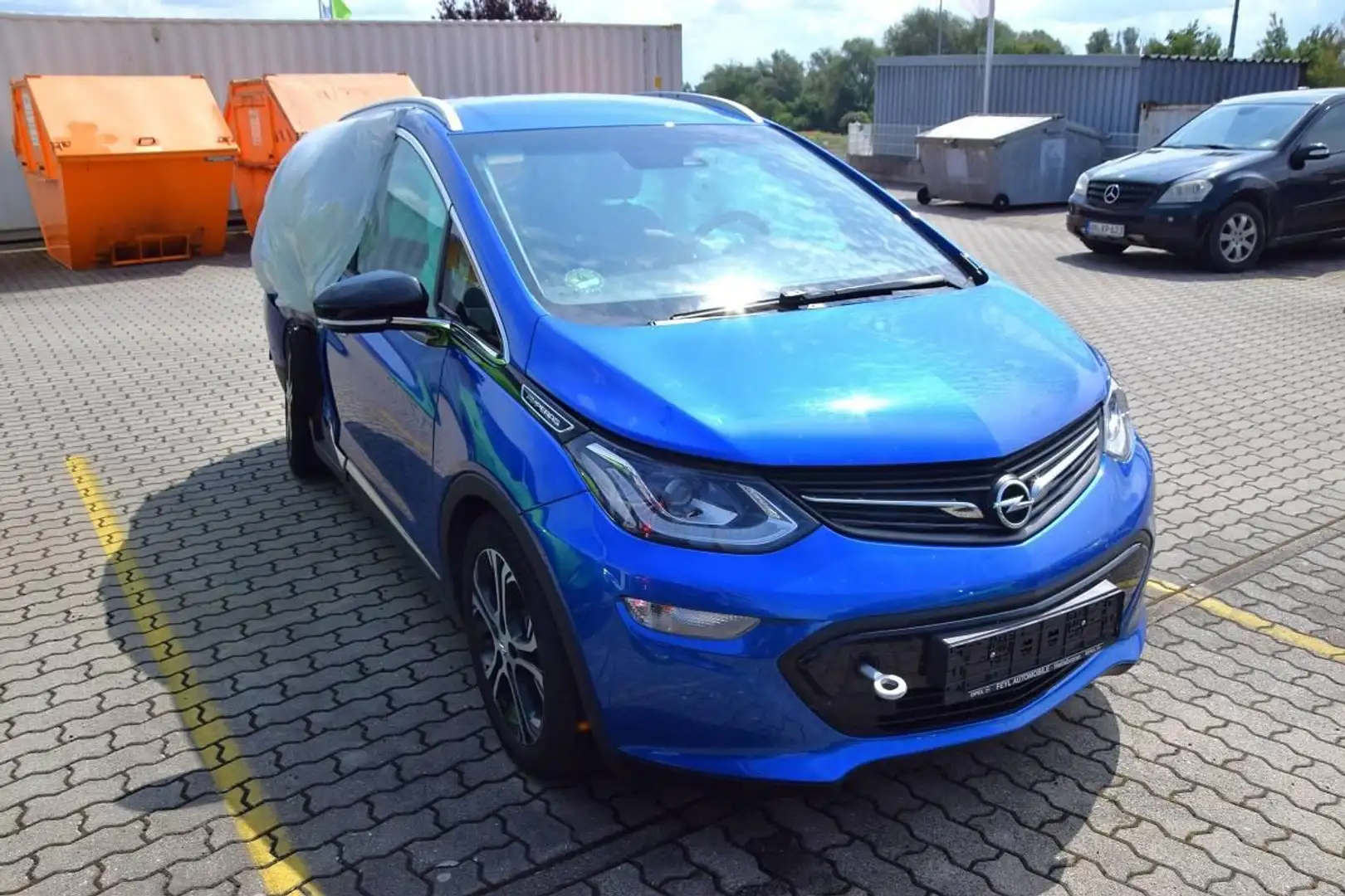 Opel Ampera Plus, Heckschaden Blue - 1