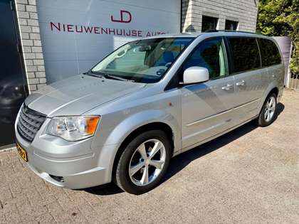 Chrysler Town & Country 3.8 V6 Stow & Go, leder, navi, dvd, 111.284km!