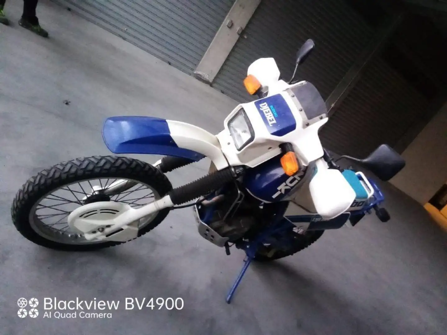 Suzuki DR 600 djebel Bleu - 2
