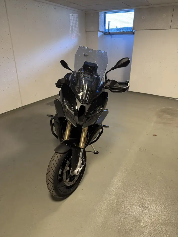 BMW S 1000 XR