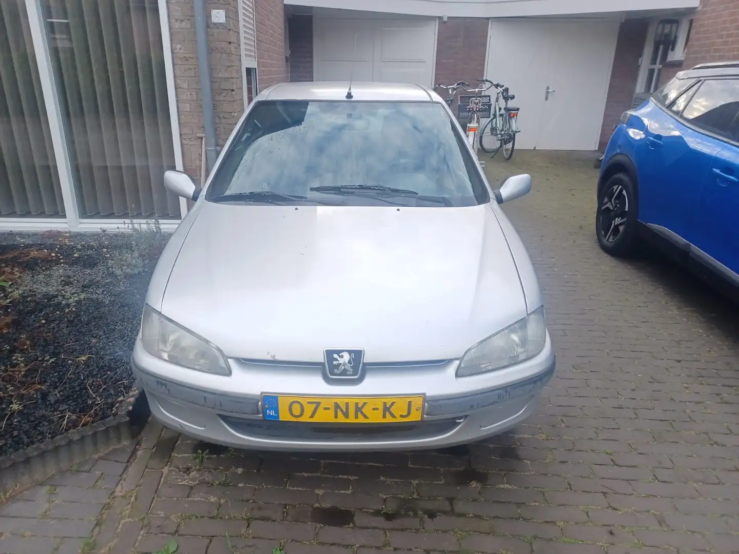 Peugeot 106 106 1.1 XT Grijs - 2