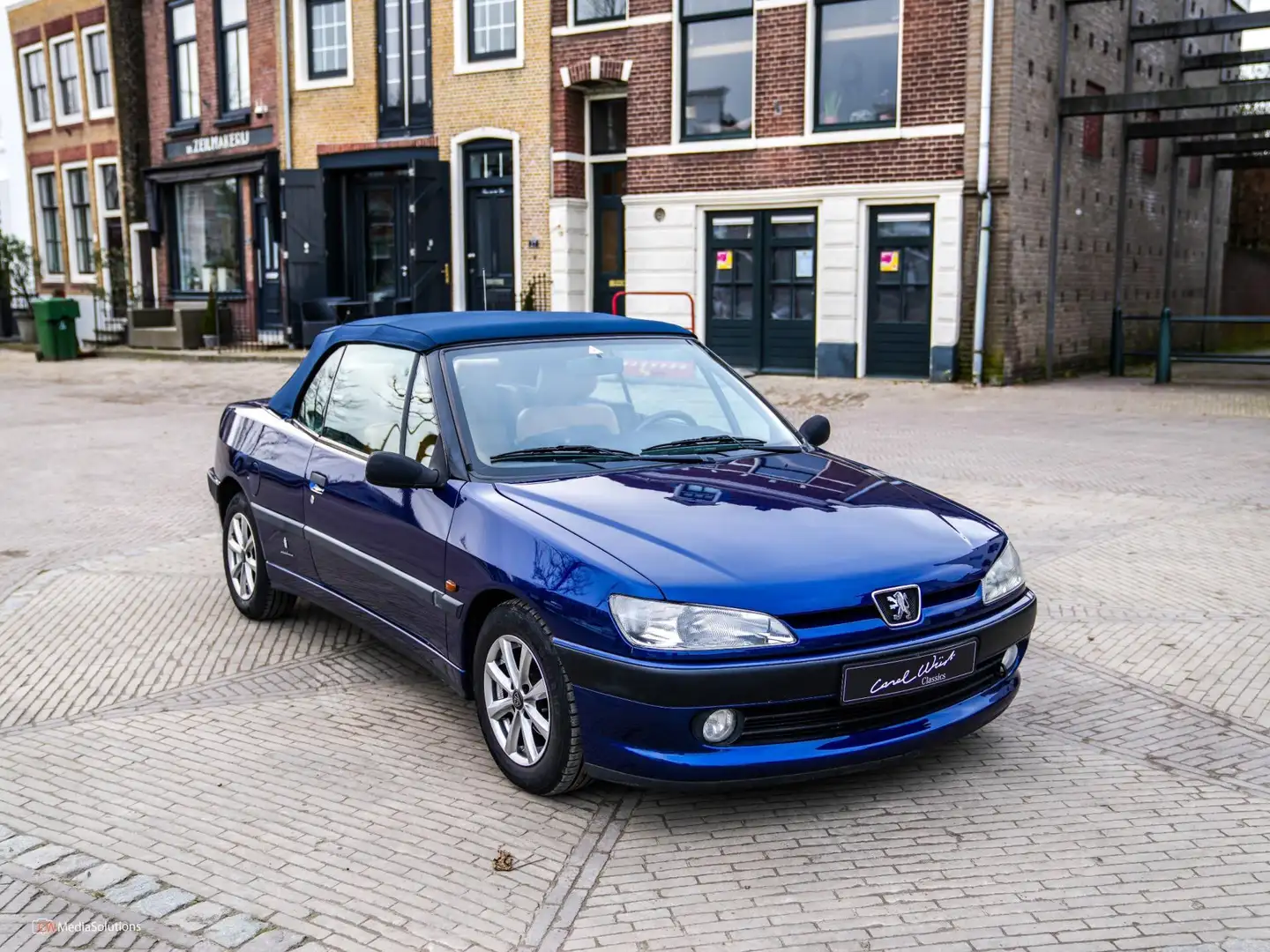 Peugeot 306 Cabriolet 1.8 automatic Azul - 1