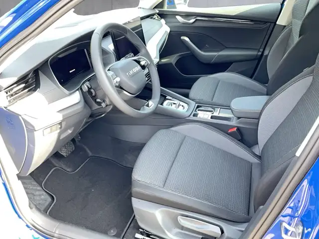 Skoda Octavia view 9