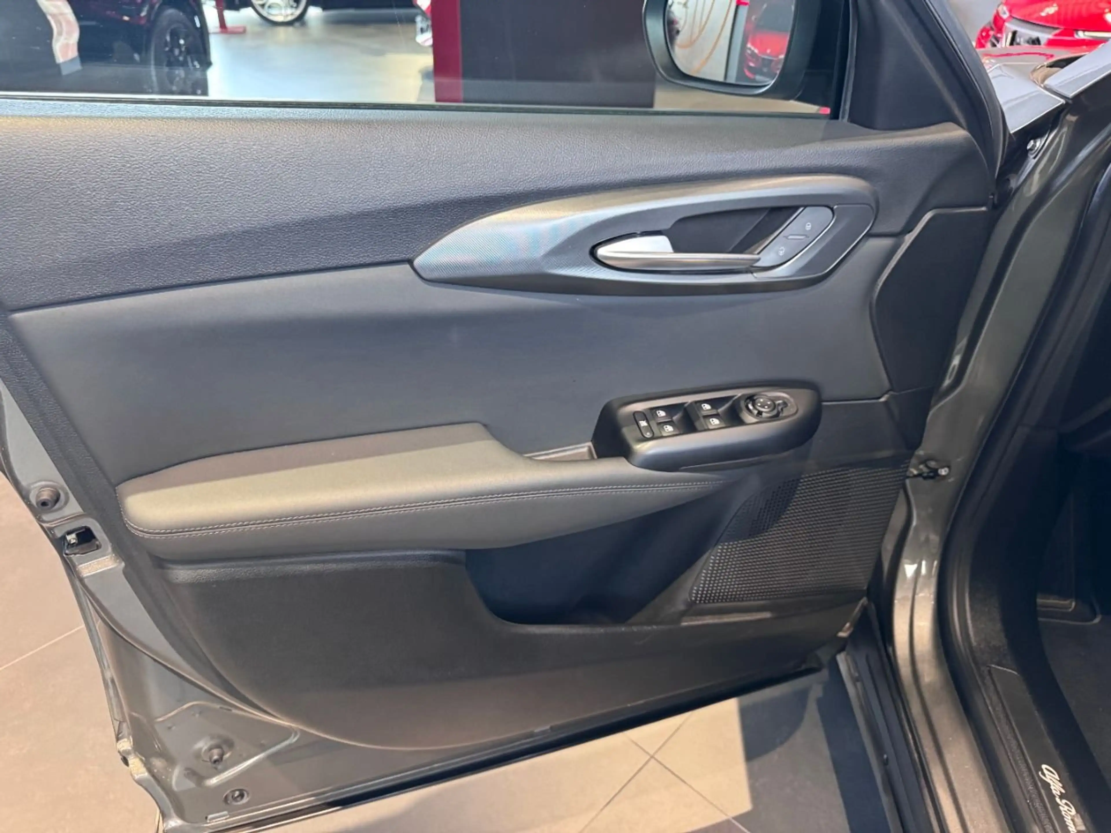 Alfa Romeo Tonale Sprint 130pk — photo 11