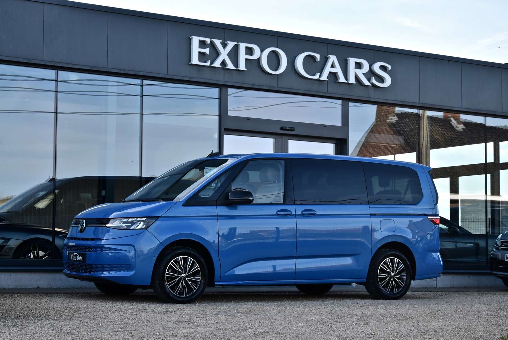 Volkswagen Multivan E-Hybrid Life -  - Joinsteer - #3