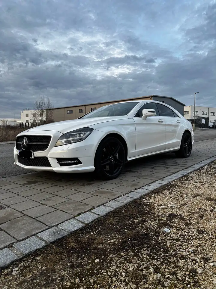 Mercedes-Benz CLS 500
