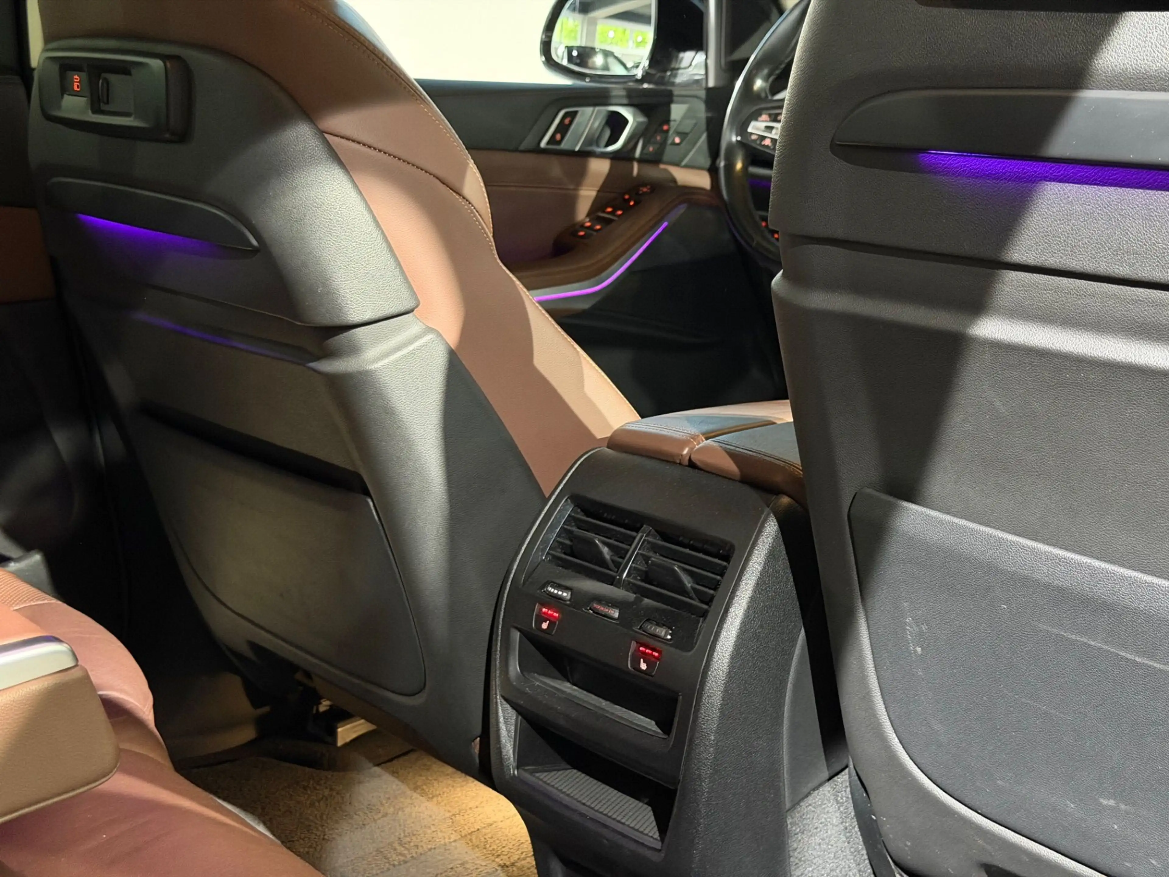 BMW X5 xDrive30d / 7 SITZER / LUFT / LASER / — photo 21