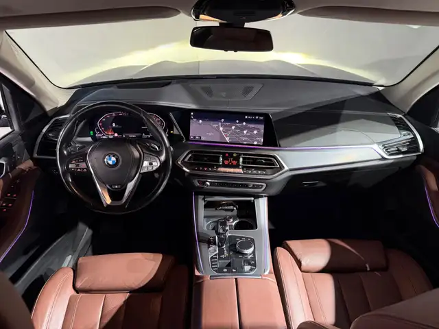 BMW X5 view 25