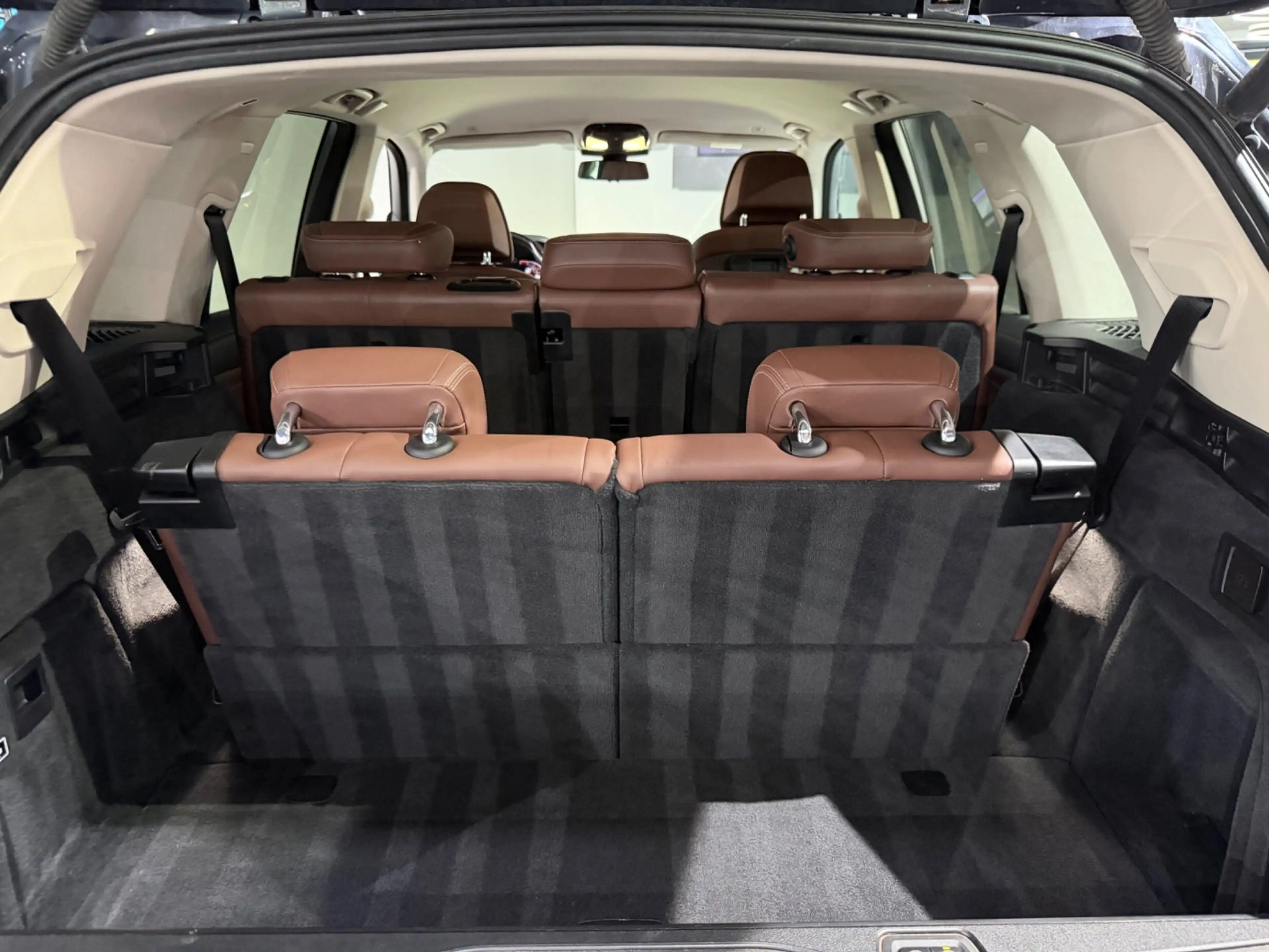 BMW X5 xDrive30d / 7 SITZER / LUFT / LASER / — photo 23