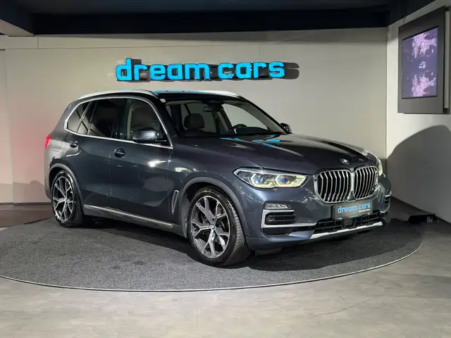 BMW X5 view 7