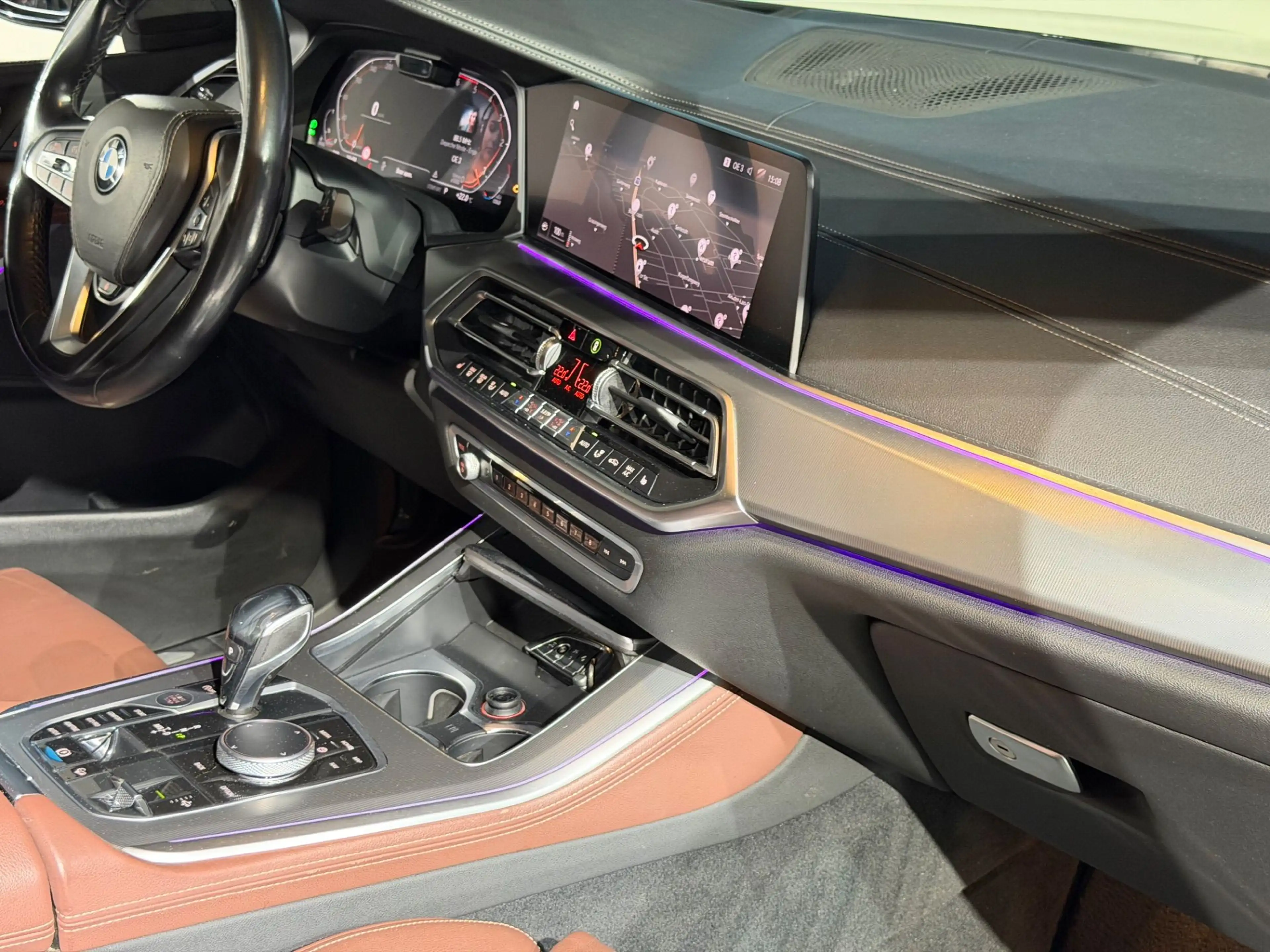 BMW X5 xDrive30d / 7 SITZER / LUFT / LASER / — photo 36