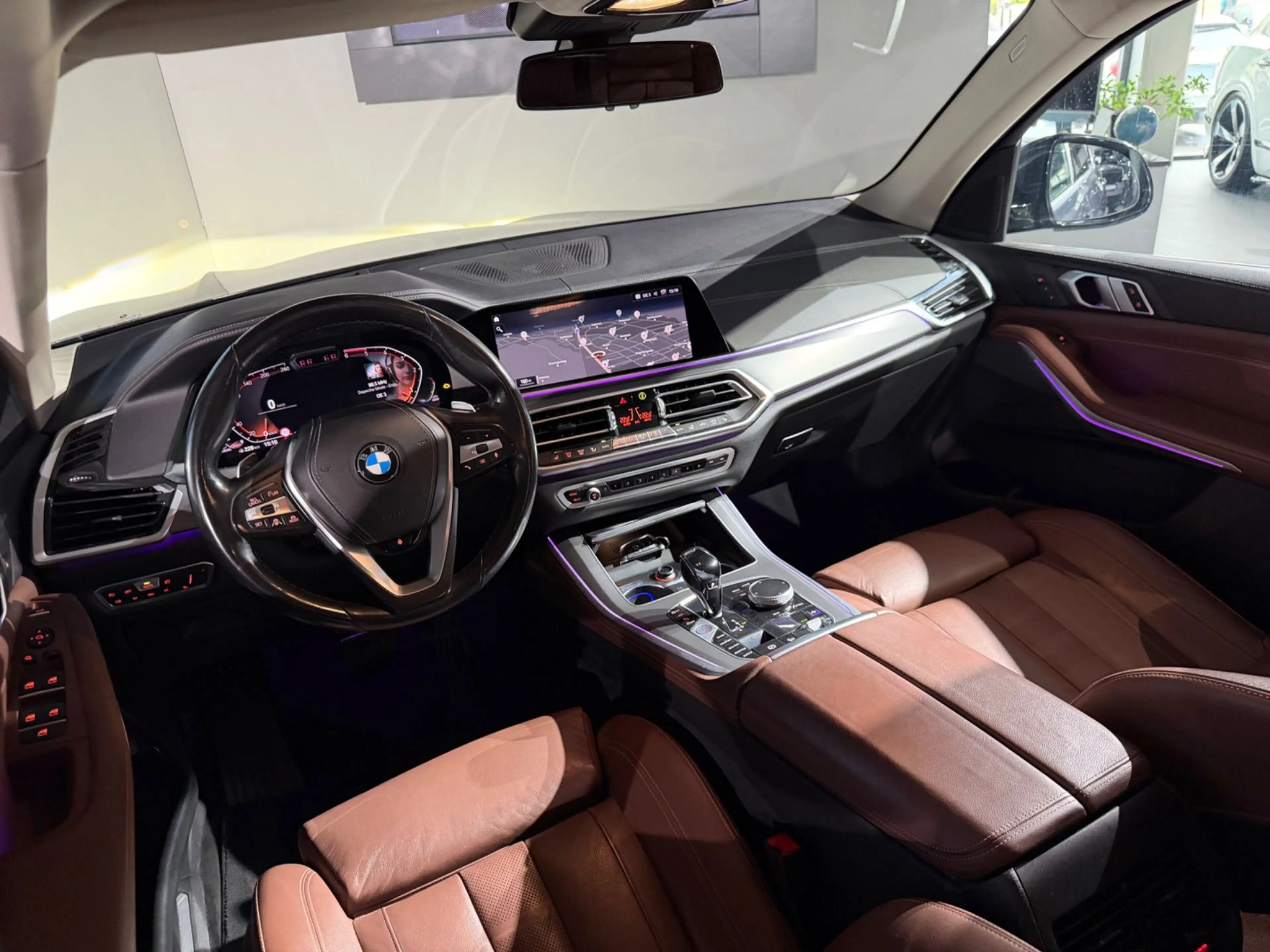 BMW X5 xDrive30d / 7 SITZER / LUFT / LASER / — photo 48