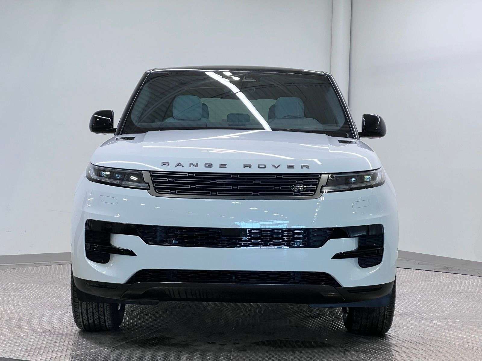 2026 Land Rover Range Rover Sport P360 S | LEASE FROM $999 PER MONTH alt 2