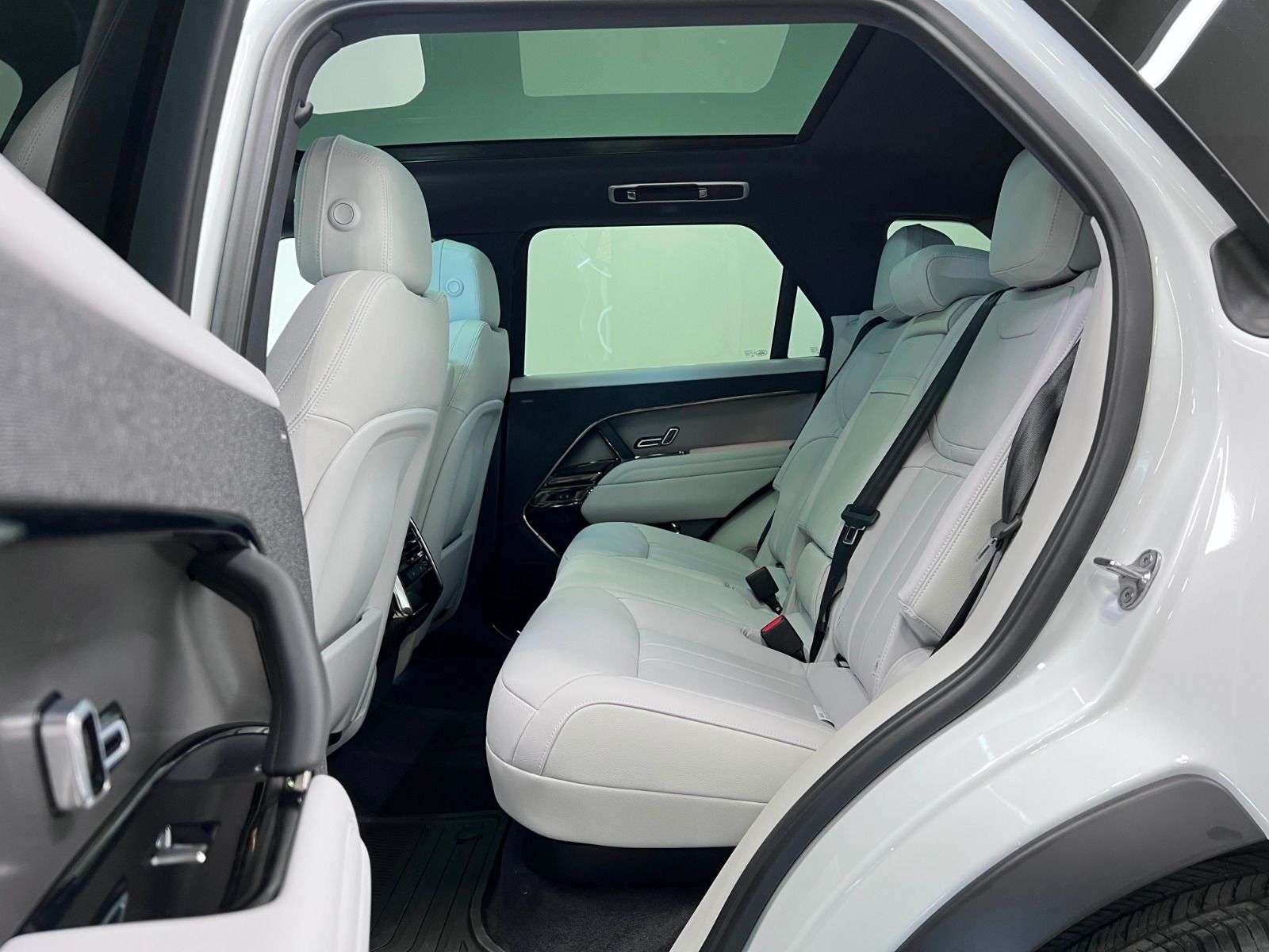 2026 Land Rover Range Rover Sport P360 S | LEASE FROM $999 PER MONTH thumb 26