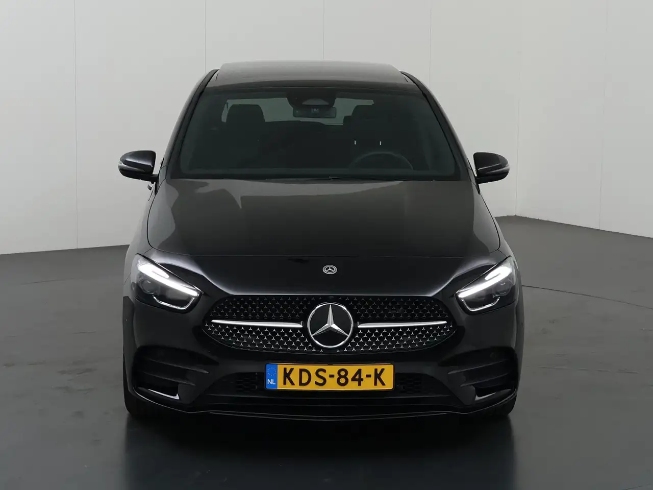Mercedes-Benz B-Class 2026