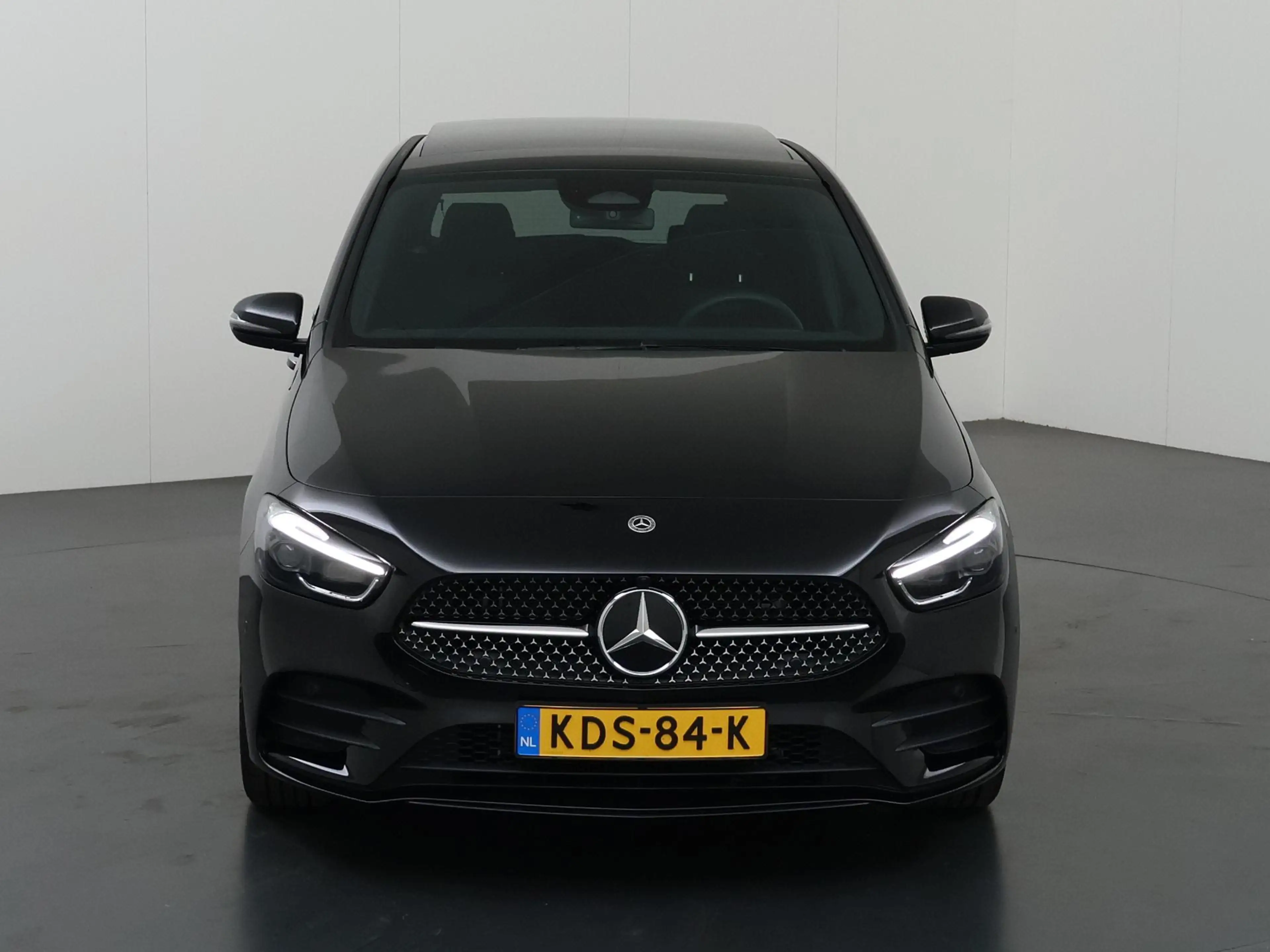 Mercedes-Benz B 250 250e Business Solution AMG | Panoramaschuifdak | N — photo 3
