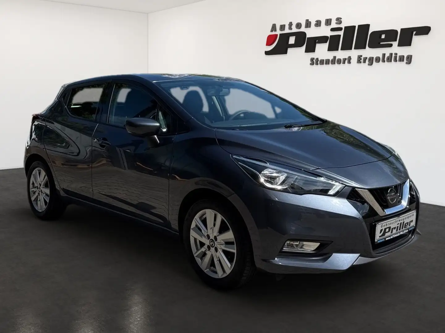 Nissan Micra 1.0 N-Way *SHZ/KAMERA/PDC/APPLECARPLAY* Šedá - 2