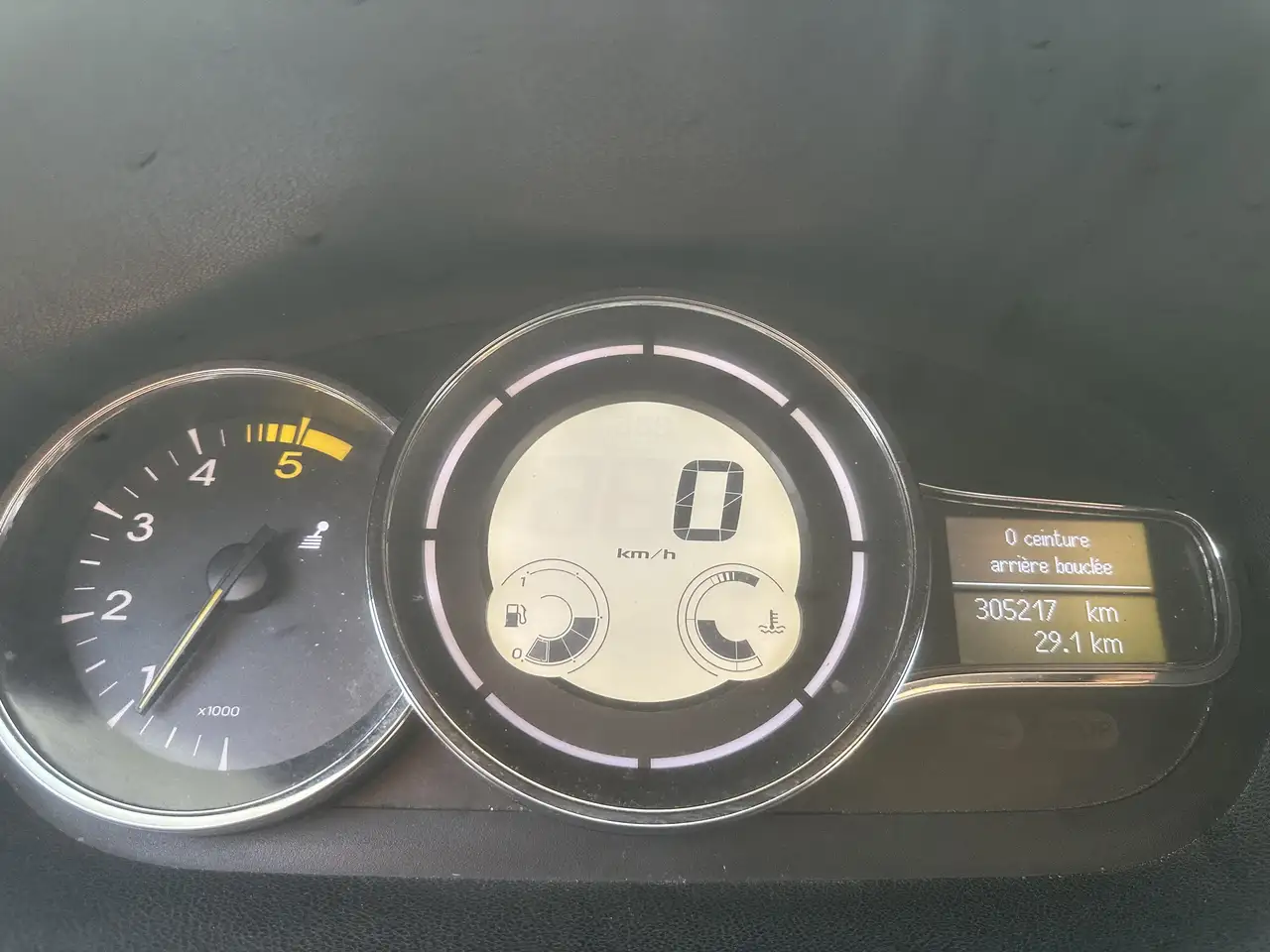 Renault Megane Berline — photo 14