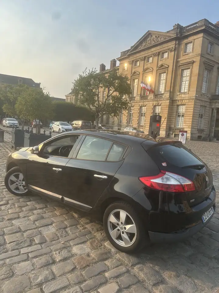 Renault Megane Berline — photo 2